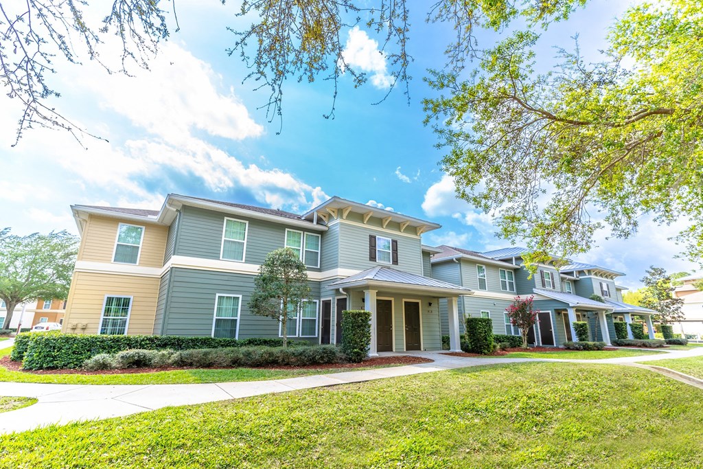 Hammock Harbor Apartments, 1330 Naples Circle, Rockledge, FL RentCafe